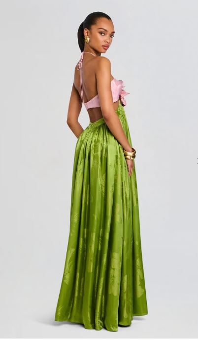 ABITO CON DETTAGLI FLOREALI RETROFETE R-SS26-12441-17 P/E 26