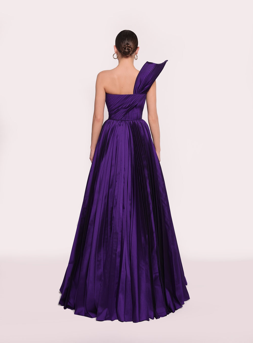 abito mono spalla che unisce eleganza e audacia 98704 TARIK EDIZ