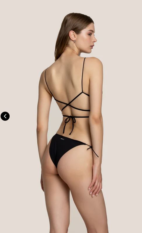 125WBWBK4800 - abbigliamento - triangolo - 4GYVENESS