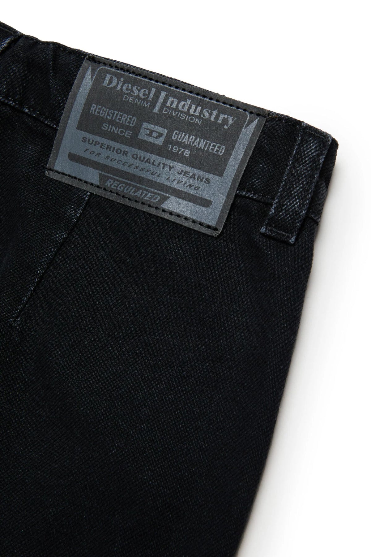 J02864 - abbigliamento - DIESEL