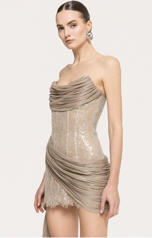 Mini abito in pizzo con dettagli di paillettes RRS16543 Nissa