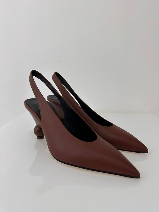 DECOLLETE IN PELLE DI VITELLO MAX MARA WEEKEND 2615521074WKARITO P/E 26