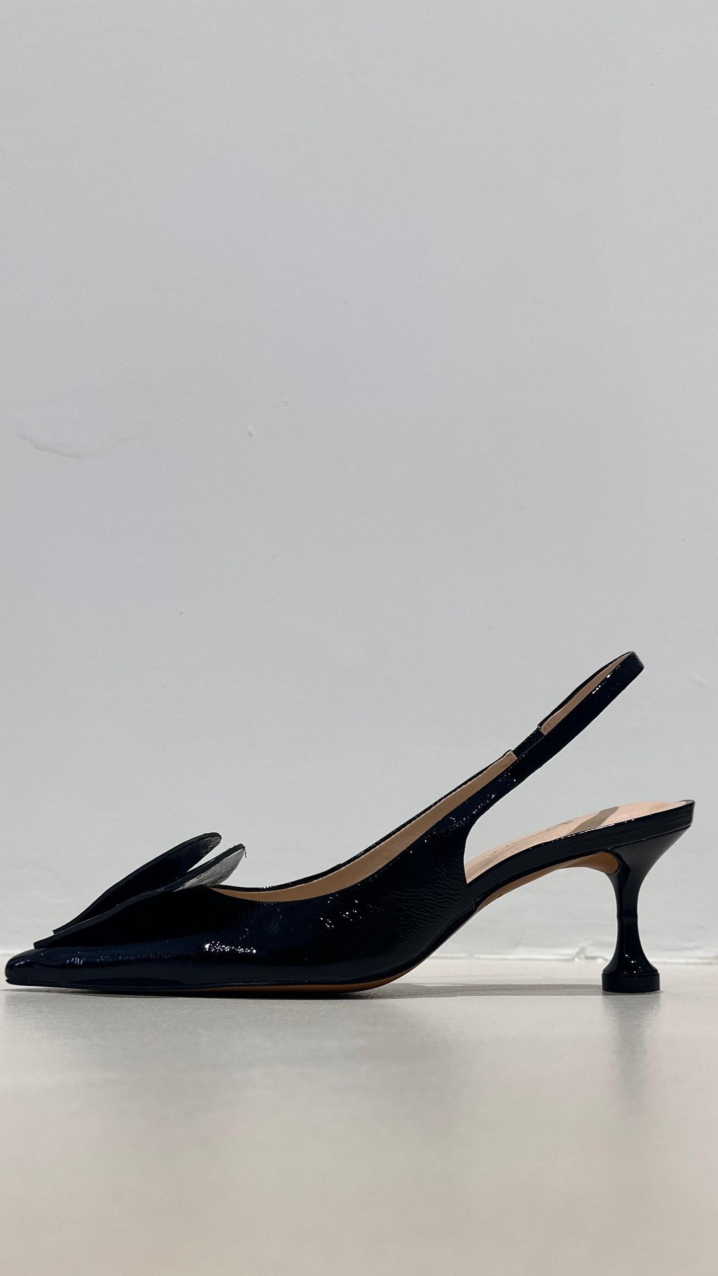 Decoltè 2027-009 GUILHERMINA